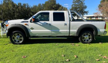 
										2016 Ford F250 Platinum full									