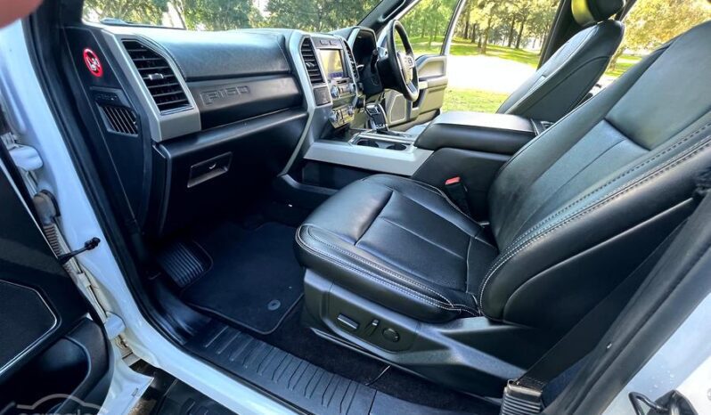
								2019 Ford F-150 Lariat Auto 4WD MY19 full									